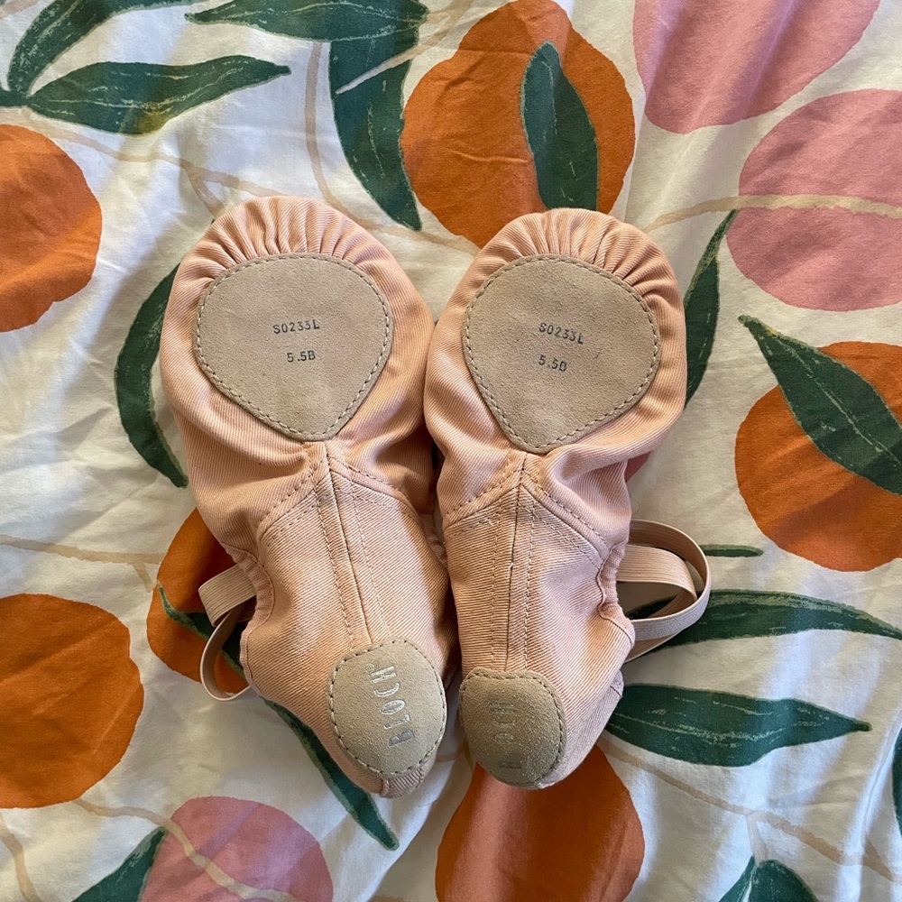 Bloch Pink Ballet Shoes Perfectus Canvas 5.5 B S0233L